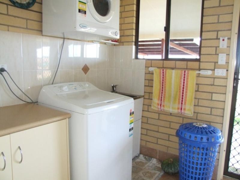 122 Glen Esk Road, Esk QLD 4312