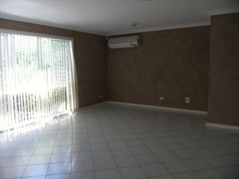 27 Buckinghamia Place, Stretton QLD 4116