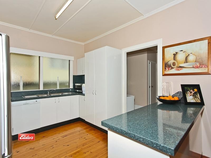 49 Richard Street, Lota QLD 4179