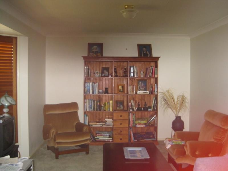 10 Meadow Street, Loganlea QLD 4131