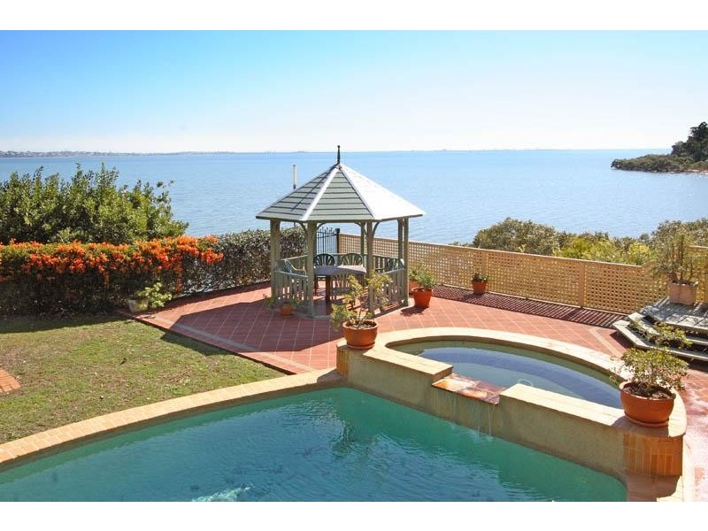 150 Main Road, Wellington Point QLD 4160