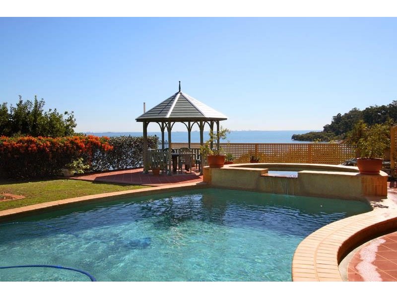 150 Main Road, Wellington Point QLD 4160