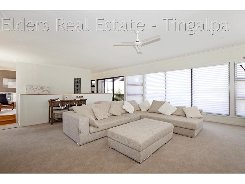 59 MOSSVALE DRIVE, Wakerley QLD 4154