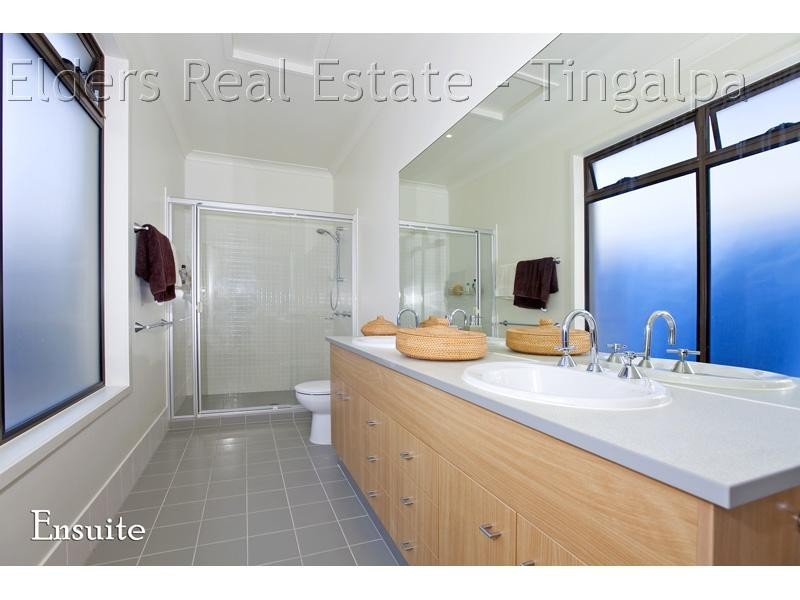 59 MOSSVALE DRIVE, Wakerley QLD 4154