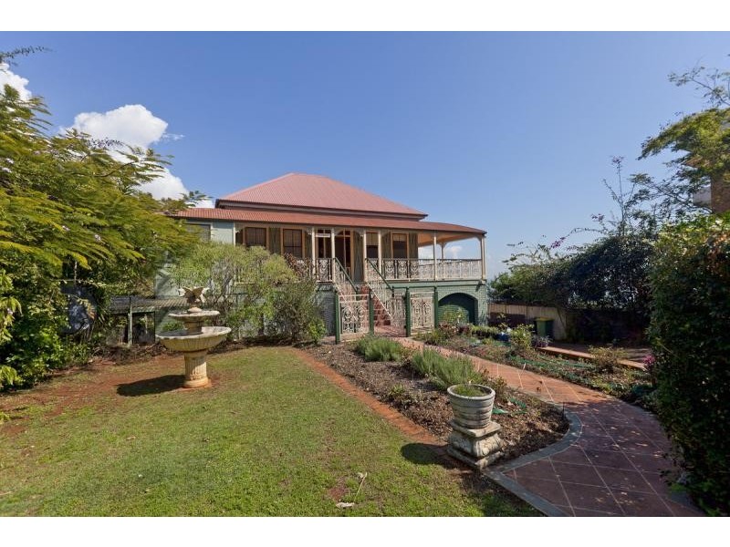 150 Main Road, Wellington Point QLD 4160