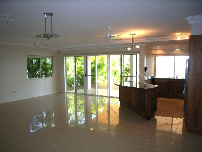 7 Allamanda Lane, Cardwell QLD 4849