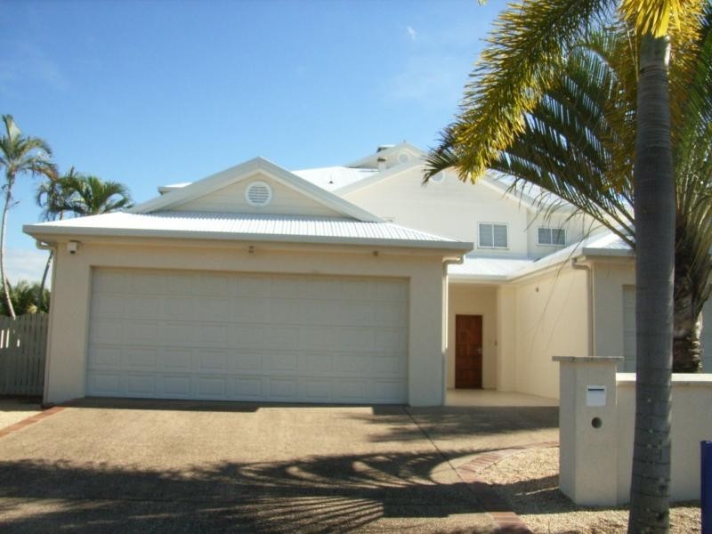 7 Allamanda Lane, Cardwell QLD 4849