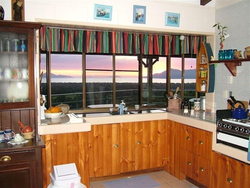 119 Ellerbeck Road, Cardwell QLD 4849
