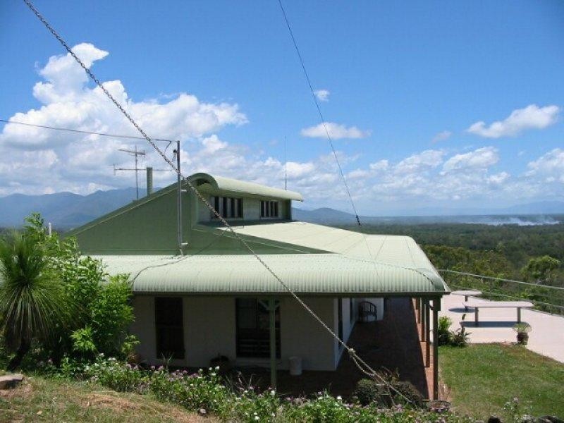 119 Ellerbeck Road, Cardwell QLD 4849