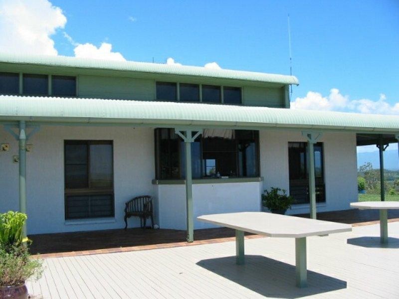 119 Ellerbeck Road, Cardwell QLD 4849