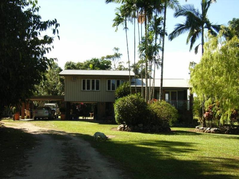 276 Appleyard Road, Cardwell QLD 4849