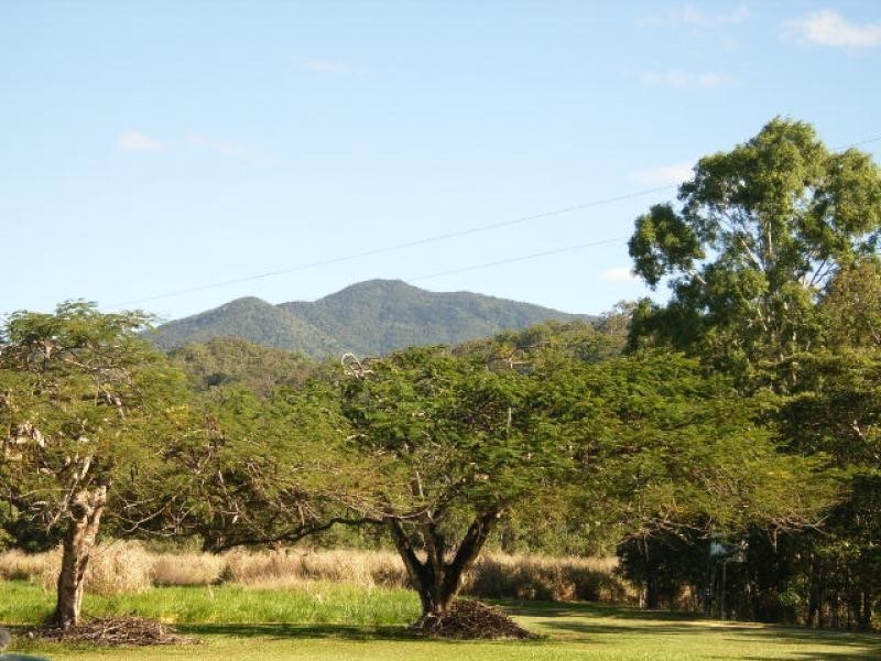 276 Appleyard Road, Cardwell QLD 4849