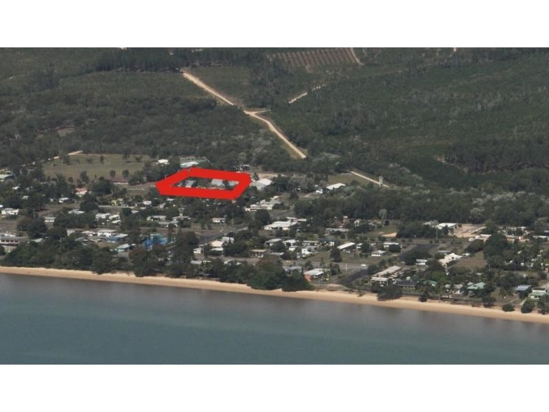 55 Gregory St, Cardwell QLD 4849