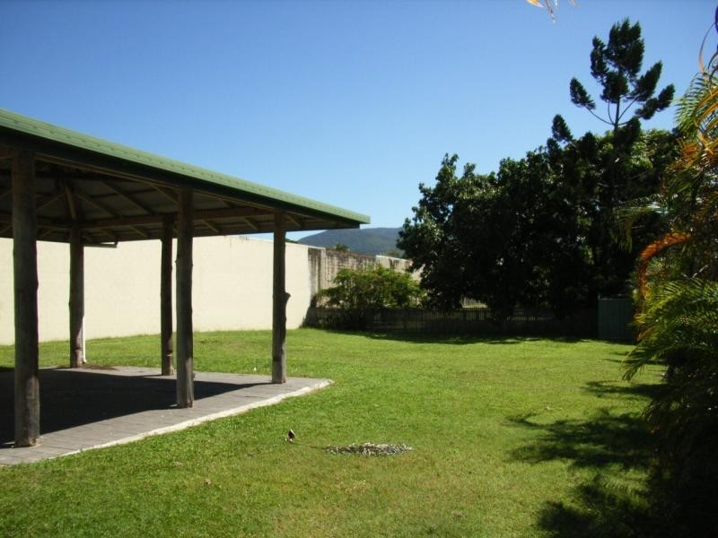 75 Victoria Street, Cardwell QLD 4849