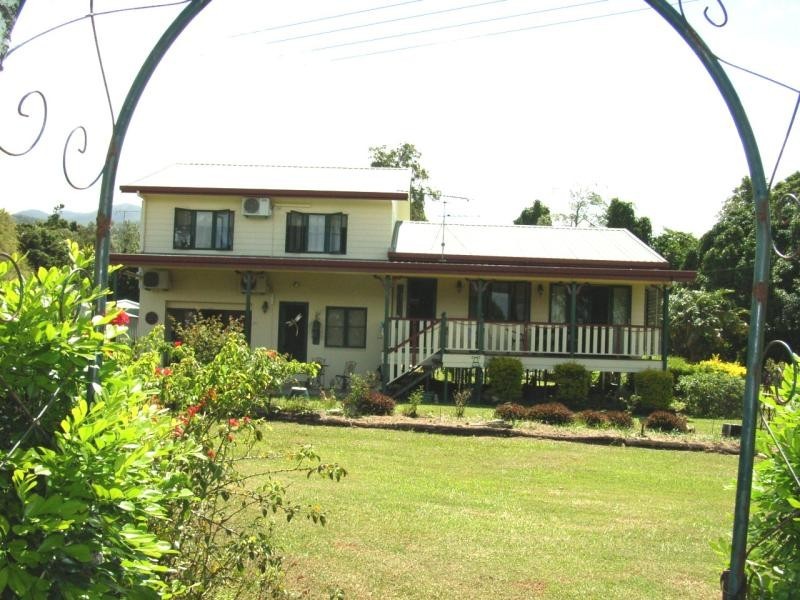 144 Bilyana Back Road, Cardwell QLD 4849