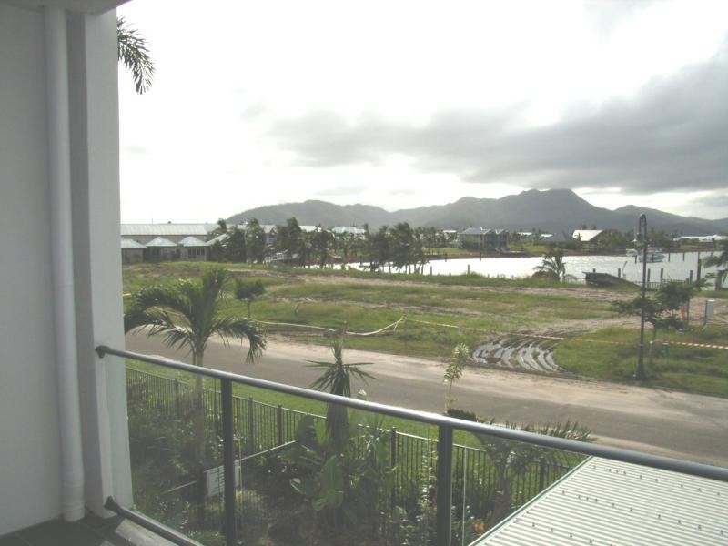 10 Poinciana Boulevard, Cardwell QLD 4849