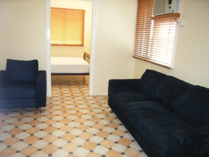 35 Herbert St, Ingham QLD 4850