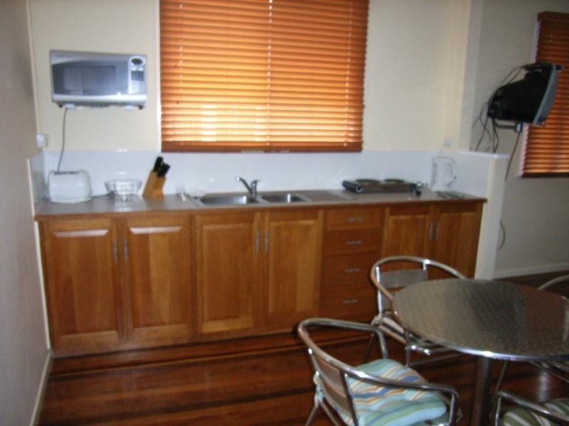 35 Herbert St, Ingham QLD 4850