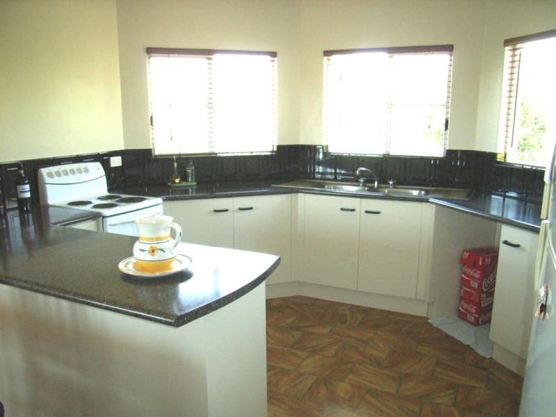 10 Albert St, Cardwell QLD 4849