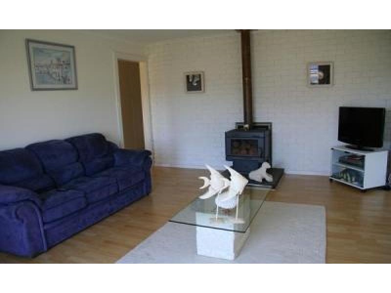 7 Thompson Road, Robe SA 5276