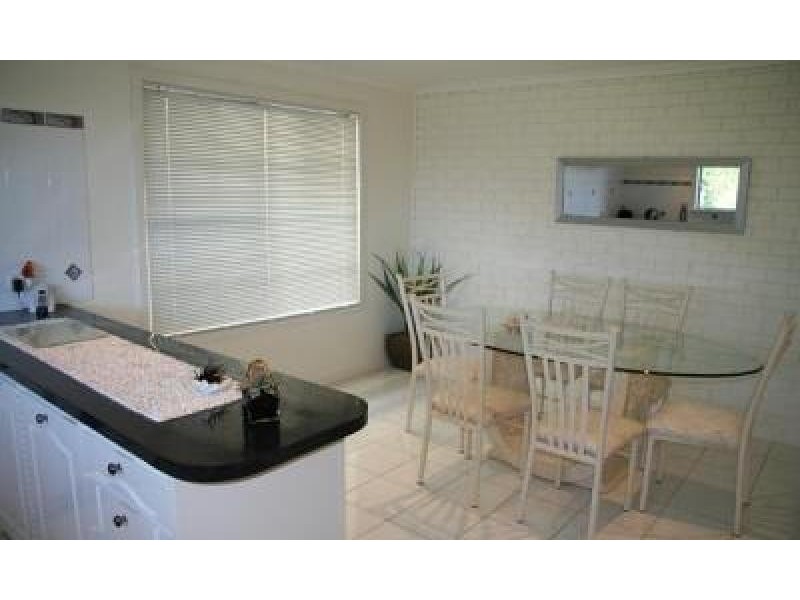 7 Thompson Road, Robe SA 5276