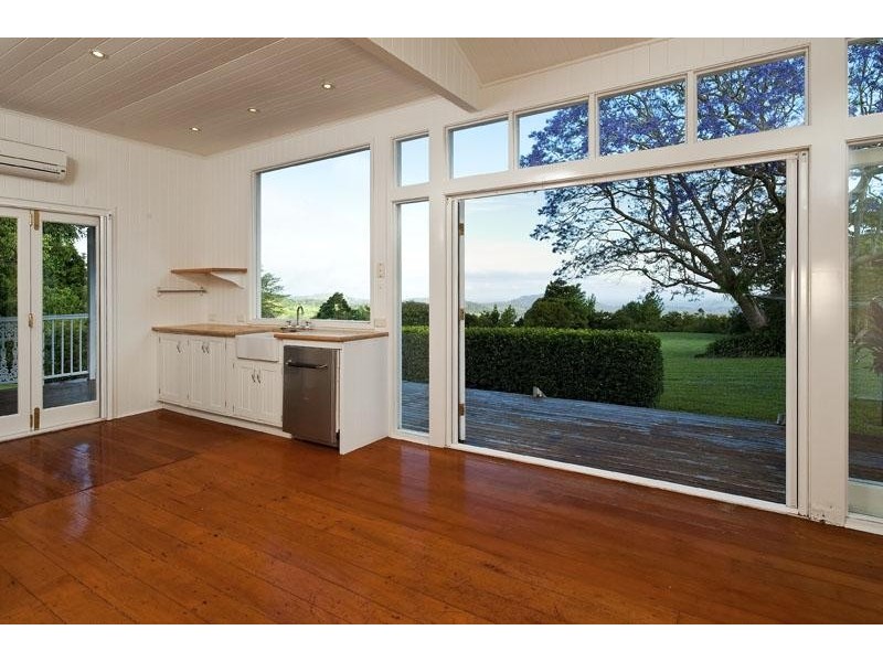 447 Mountain View Road, Maleny QLD 4552