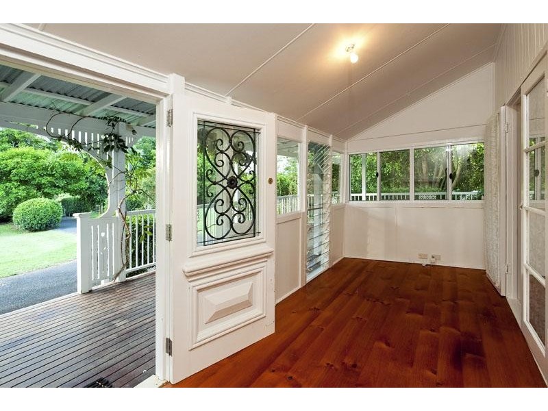 447 Mountain View Road, Maleny QLD 4552