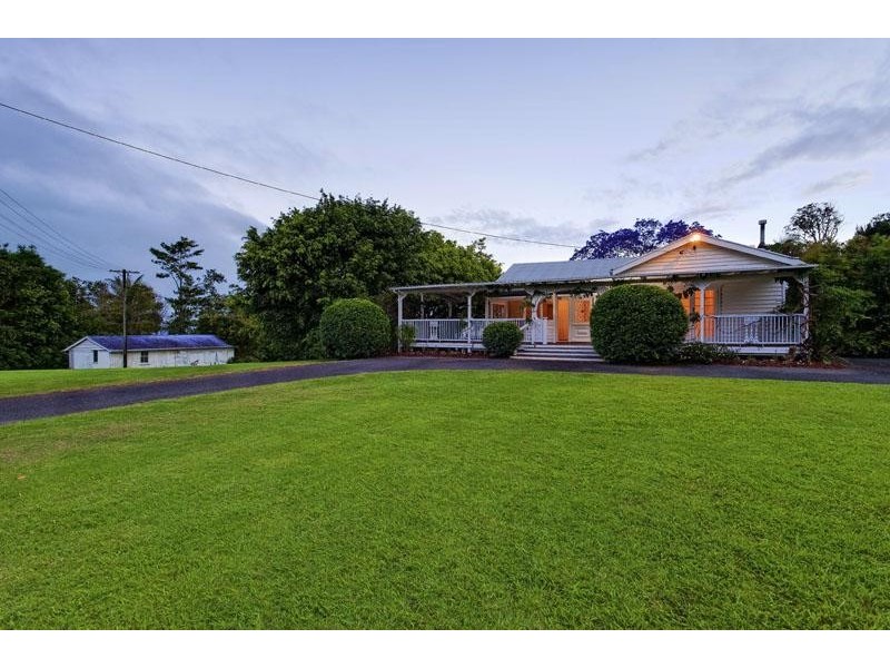 447 Mountain View Road, Maleny QLD 4552