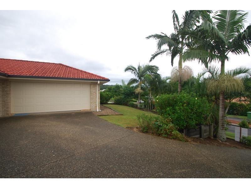 13 Robertson Drive, Nambour QLD 4560
