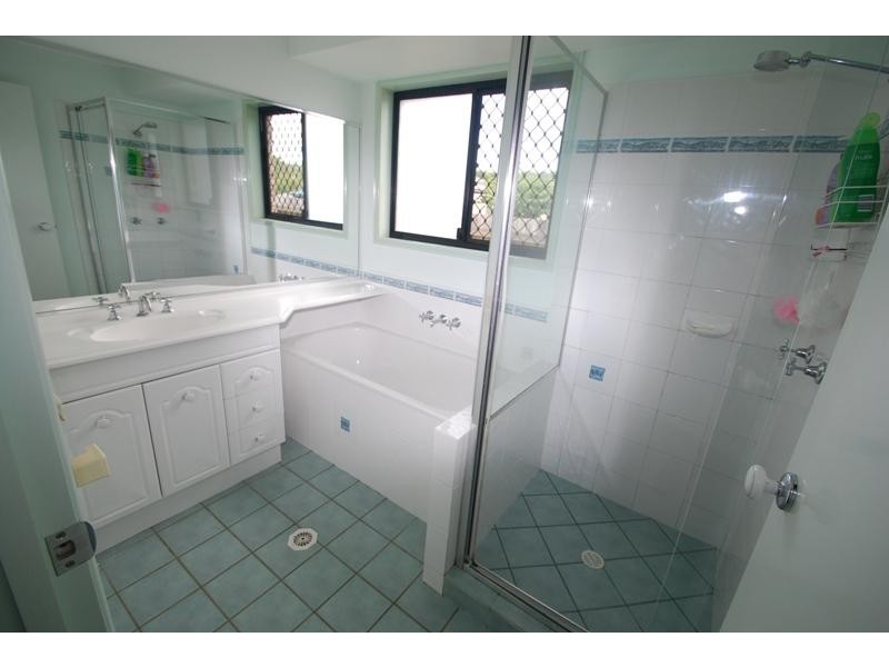 13 Robertson Drive, Nambour QLD 4560