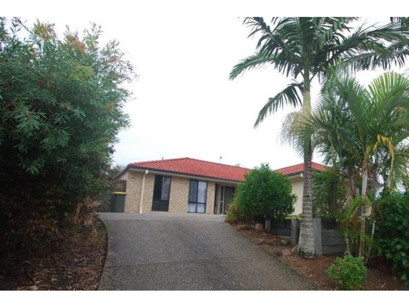 13 Robertson Drive, Nambour QLD 4560