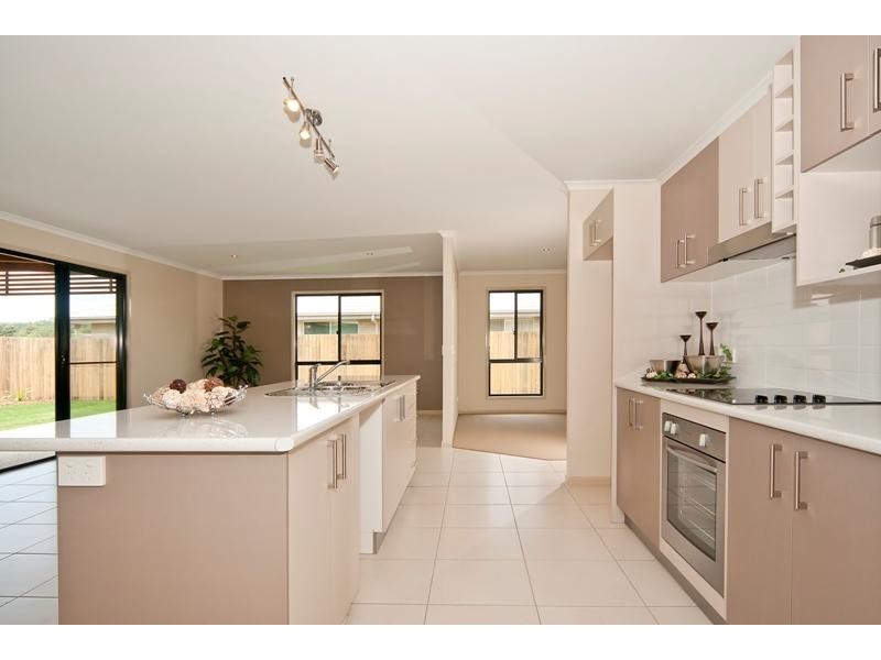 11 Rod Smith Drive, Coes Creek QLD 4560