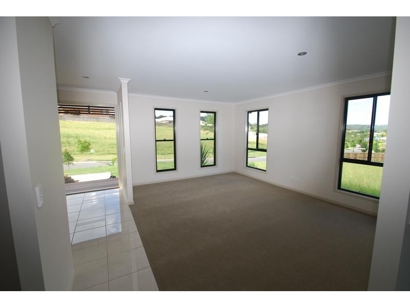 59 Robertson Drive, Burnside QLD 4560