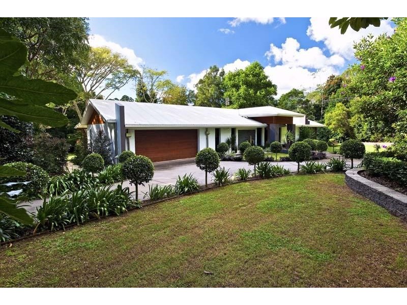 53 Mary Cairncross Avenue, Maleny QLD 4552