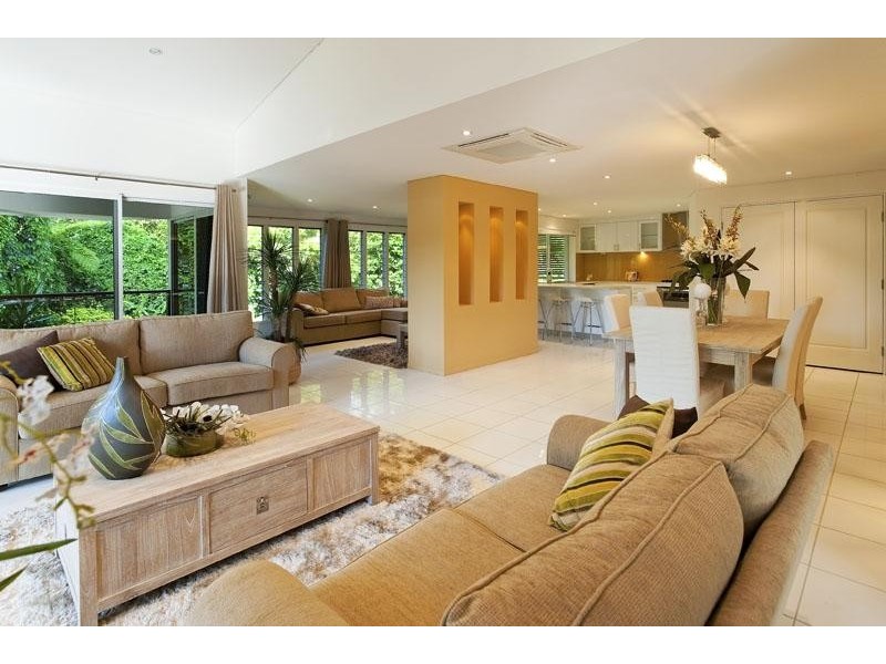 53 Mary Cairncross Avenue, Maleny QLD 4552