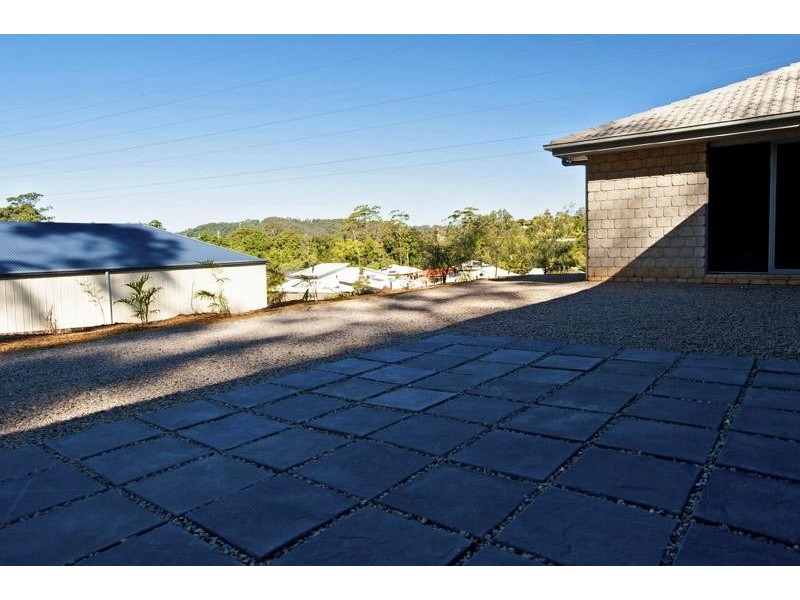 16 Tuckers Creek Drive, Nambour QLD 4560