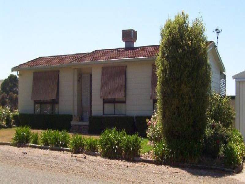 9 THE CRESCENT, Burra SA 5417