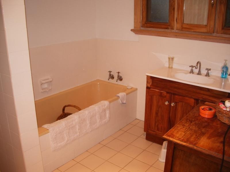 37 SIXTH ST., Koolunga SA 5464