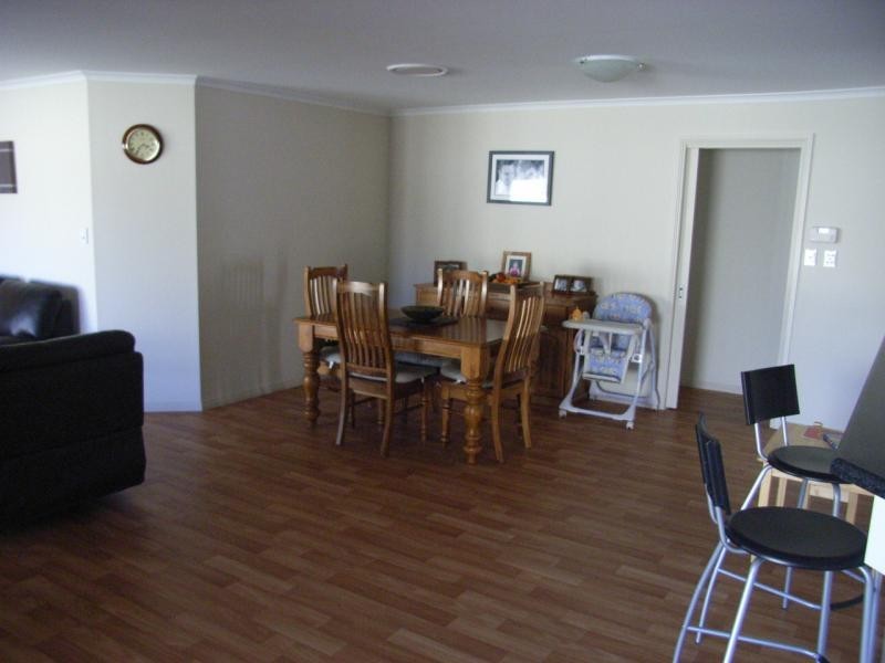 6 ROCKY GLEN COURT, Clare SA 5453