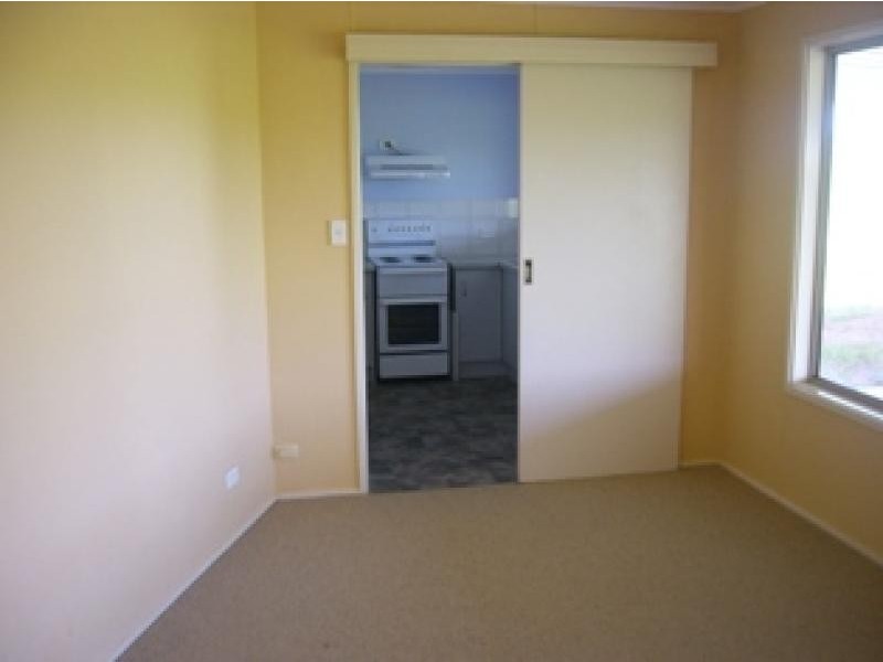 2 RAGLAN STREET, Auburn SA 5451