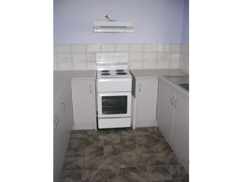 2 RAGLAN STREET, Auburn SA 5451