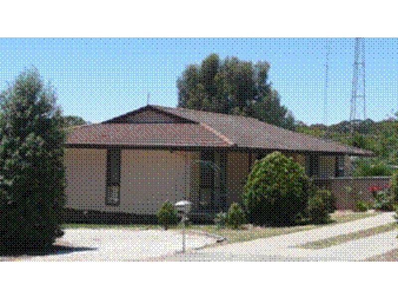 3 NEWTON LONG DRIVE, Clare SA 5453