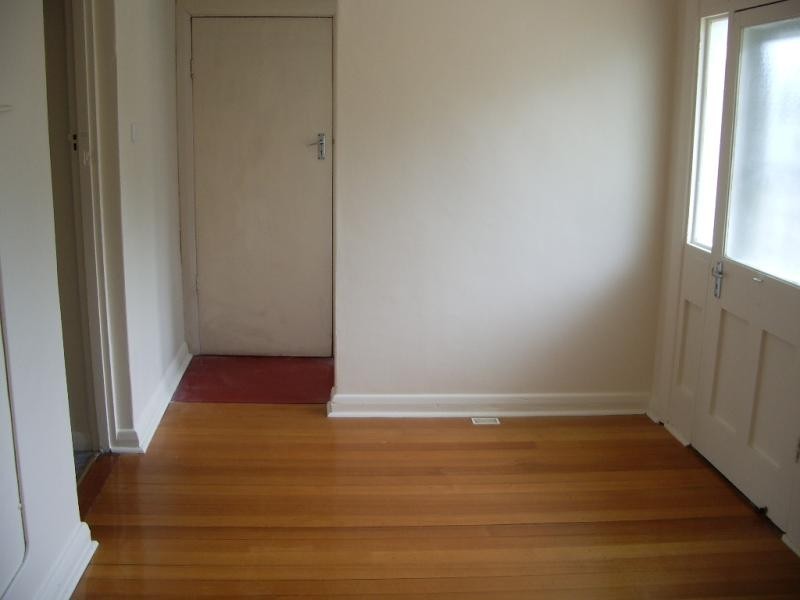 13 CHARLES STREET, Clare SA 5453