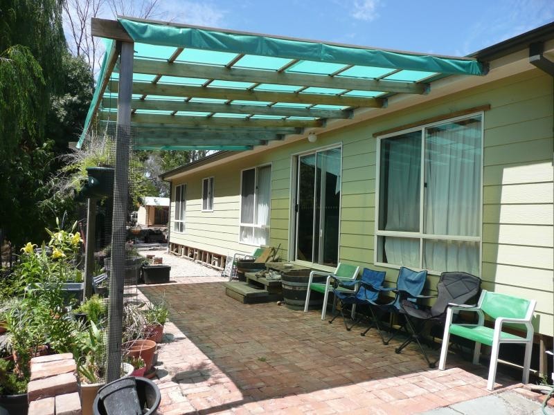 1 Charles Street, Clare SA 5453
