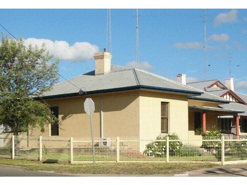 165 Main North Road, Clare SA 5453