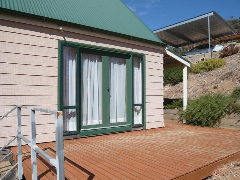 12 MICHAEL COURT, Clare SA 5453