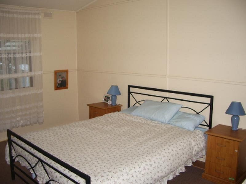 46 Neagles Rock Road, Clare SA 5453