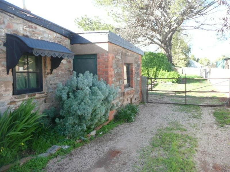 8 Paxton Terrace, Burra SA 5417