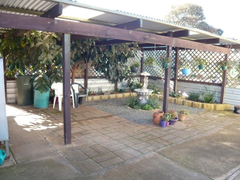 70 PARK TERRACE, Gladstone SA 5473