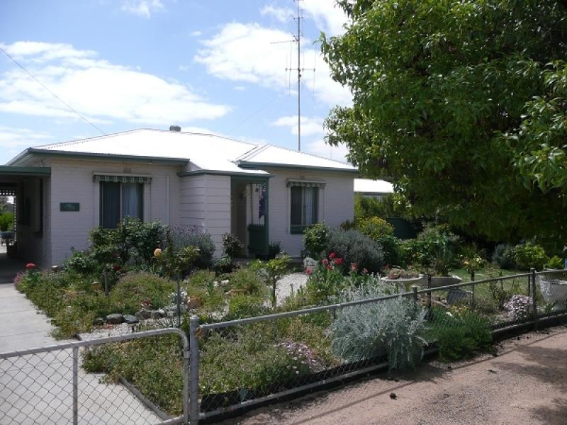 2 Tenth Street, Snowtown SA 5520